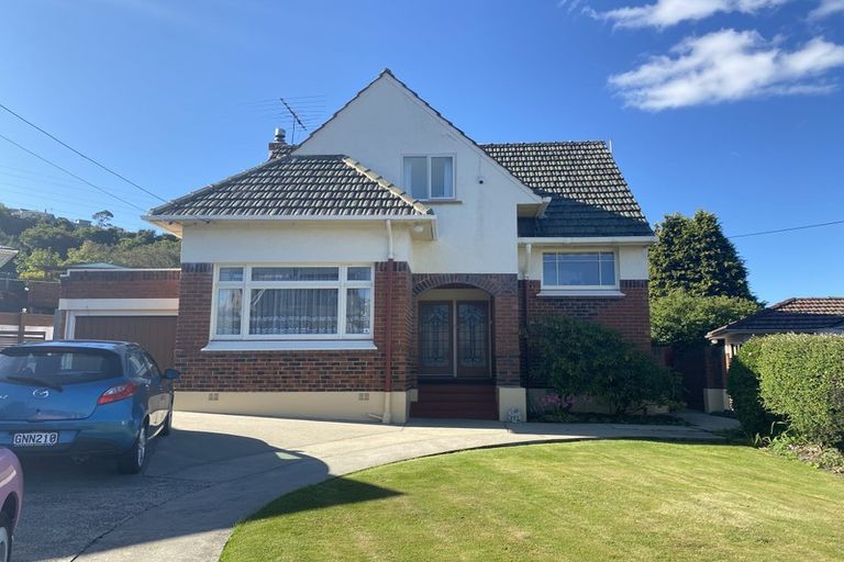 Photo of property in 16 Lisburn Avenue, Caversham, Dunedin, 9012