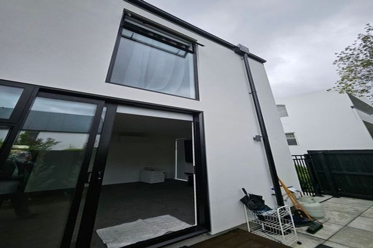 Photo of property in 102a Rossall Street, Merivale, Christchurch, 8014