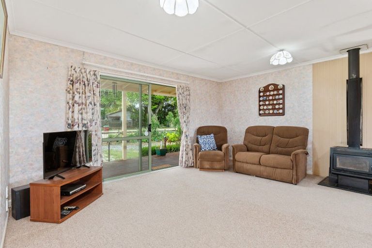 Photo of property in 47 Costley Street, Carterton, 5713