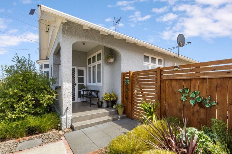 Photo of property in 96 Alma Road, Gonville, Whanganui, 4501