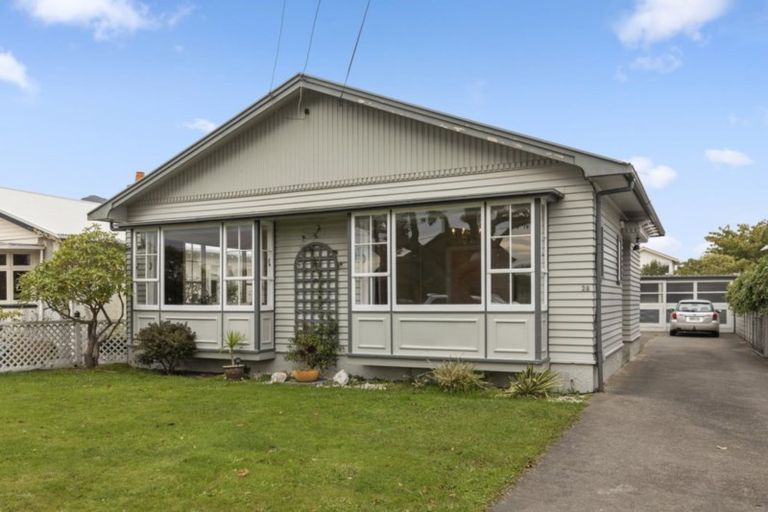 Photo of property in 28 Cudby Street, Woburn, Lower Hutt, 5011