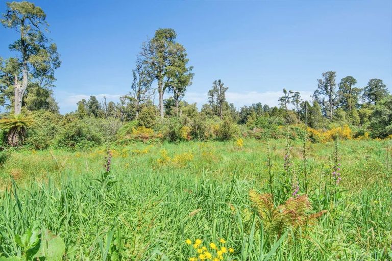 Photo of property in 1946 Arnold Valley Road, Moana, Dobson, 7872