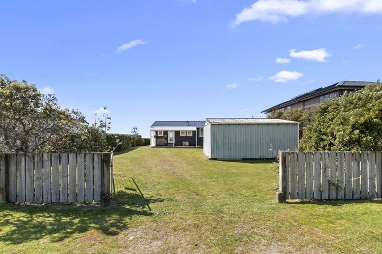 Photo of property in 15 Shaw Road, Waihi Beach, 3611