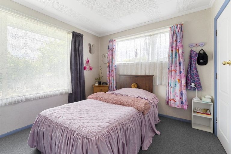 Photo of property in 23 Campbell Street, Alexandra, 9320