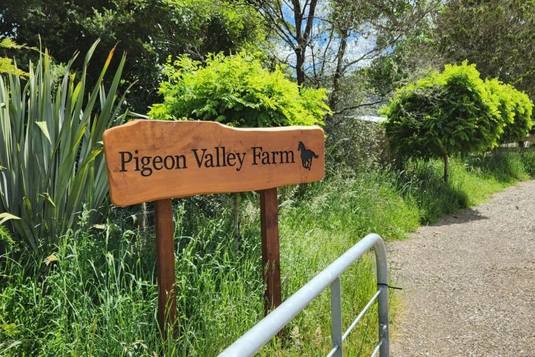 Photo of property in 42 Pigeon Valley Road, Wakefield, 7025