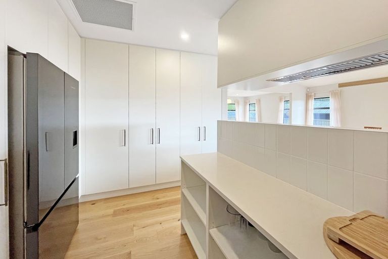 Photo of property in 6 Carex Rise, Cracroft, Christchurch, 8022