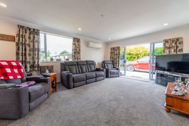 Photo of property in 63 Tamar Street, South Hill, Oamaru, 9400
