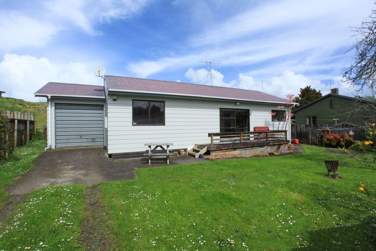 Photo of property in 1a Sunshine Rise, Raglan, 3225