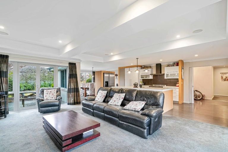 Photo of property in 12 Heaphy Court, Rolleston, 7614