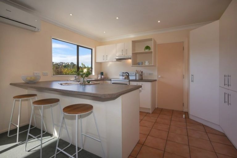 Photo of property in 8 Carvel Lane, Whitby, Porirua, 5024