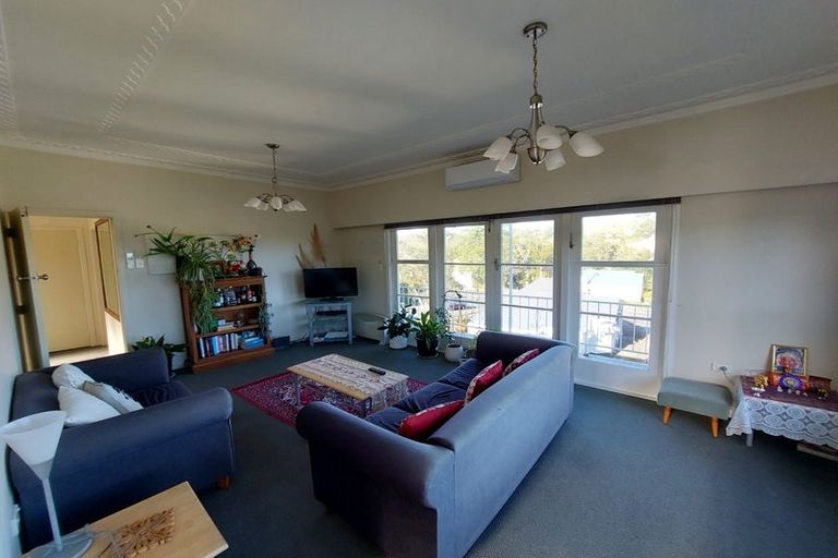 Photo of property in 5c Pendarves Street, New Plymouth, 4310