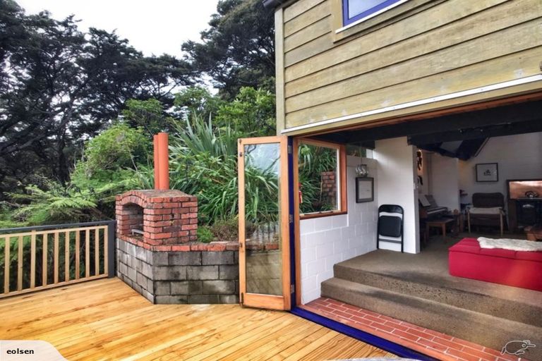 Photo of property in 131 Marine Drive, Sorrento Bay, Lower Hutt, 5013