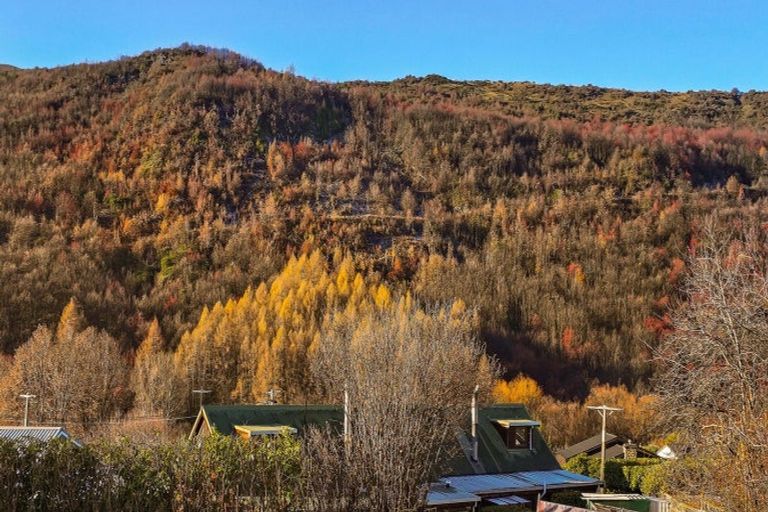 Photo of property in 11 Cornwall Street, Arrowtown, 9302