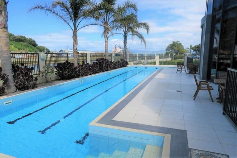 Photo of property in 204/2 Reads Quay, Gisborne, 4010