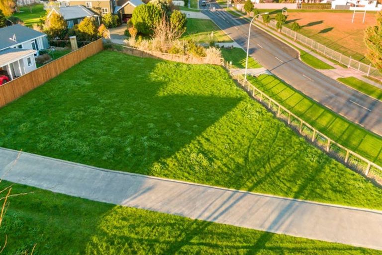 Photo of property in 133 Potae Avenue, Riverdale, Gisborne, 4010