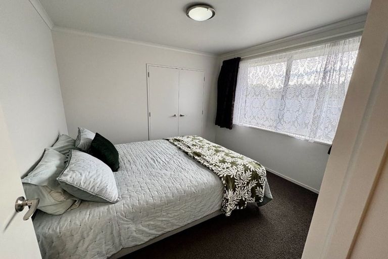 Photo of property in 10a-b Harkness Place, Westport, 7825