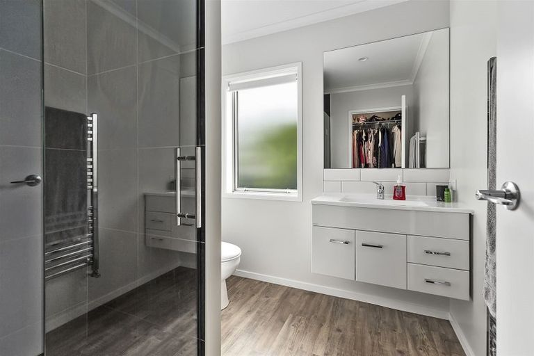 Photo of property in 20 Leadline Place, Whitby, Porirua, 5024