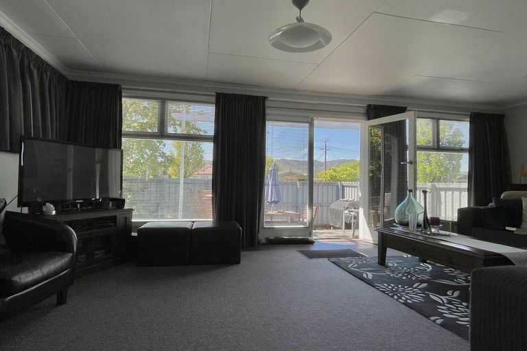 Photo of property in 77 Bledisloe Street, Kurow, 9435