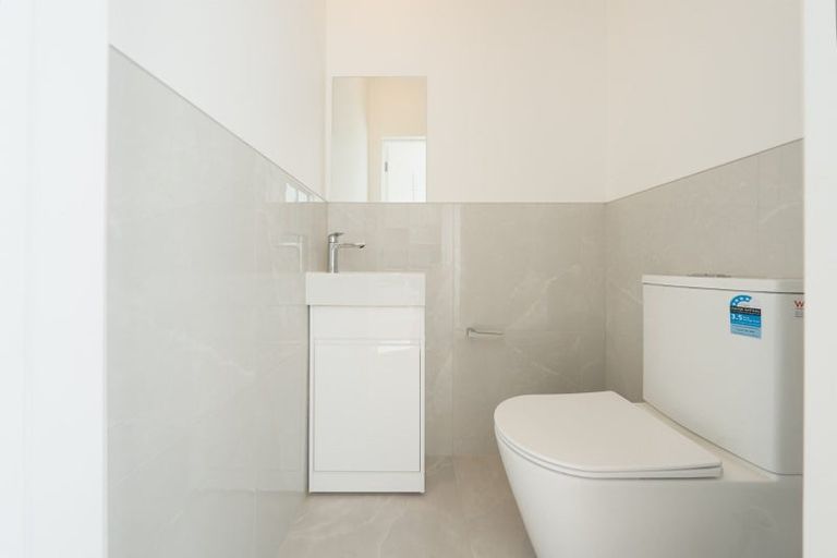 Photo of property in 22a Elliot Street, Howick, Auckland, 2014