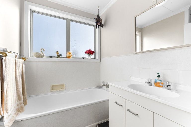 Photo of property in 157 Parklands Avenue, Bell Block, New Plymouth, 4312