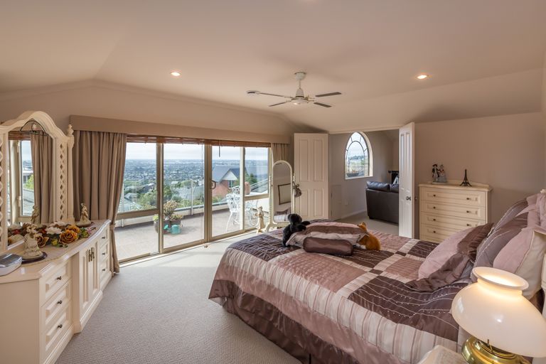 Photo of property in 10 Blencathra Place, Westmorland, Christchurch, 8025