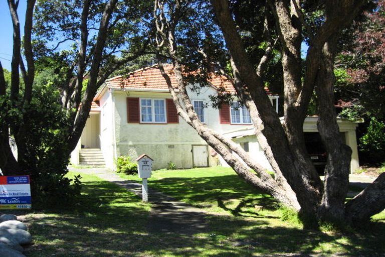 Photo of property in 92 Onslow Road, Khandallah, Wellington, 6035