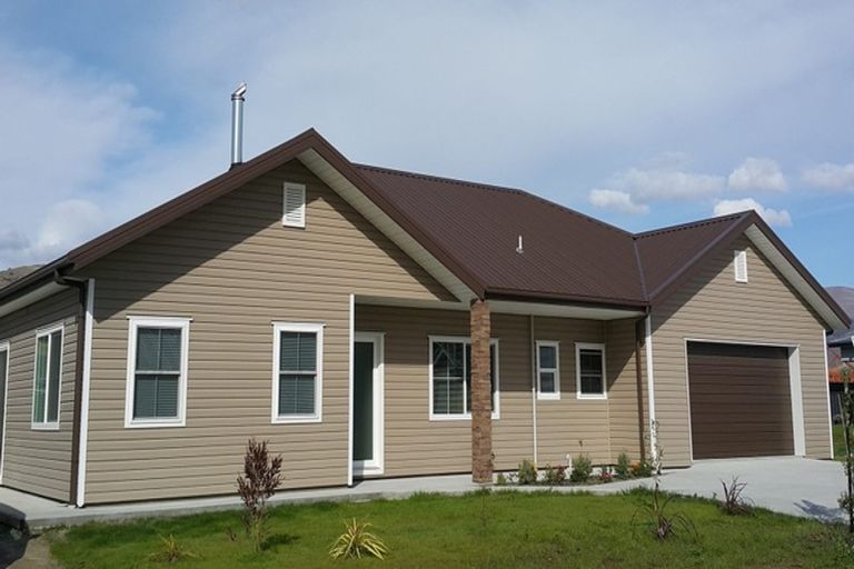 Photo of property in 4 Puriri Street, Pegasus, 7612