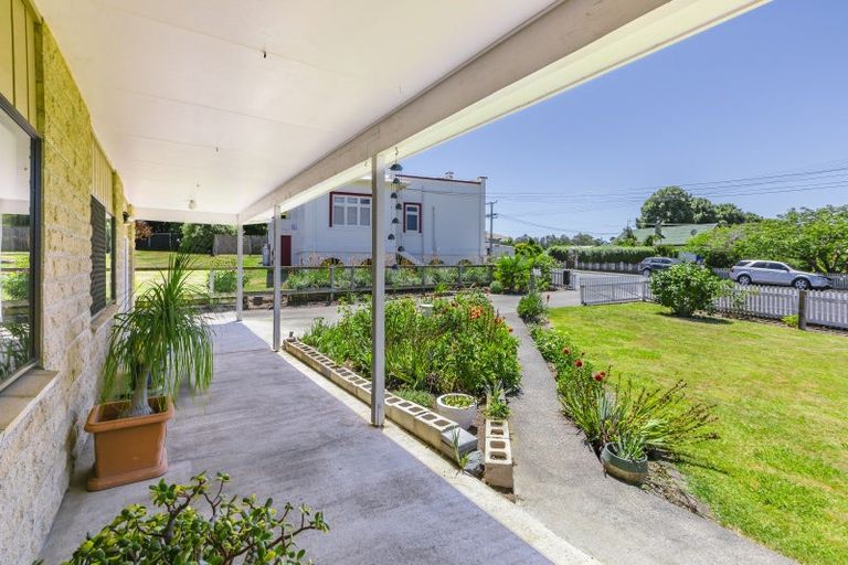 Photo of property in 34 Higginson Street, Otane, 4202