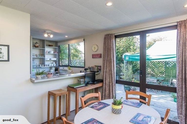 Photo of property in 10a Poplar Avenue, Raumati South, Paraparaumu, 5032