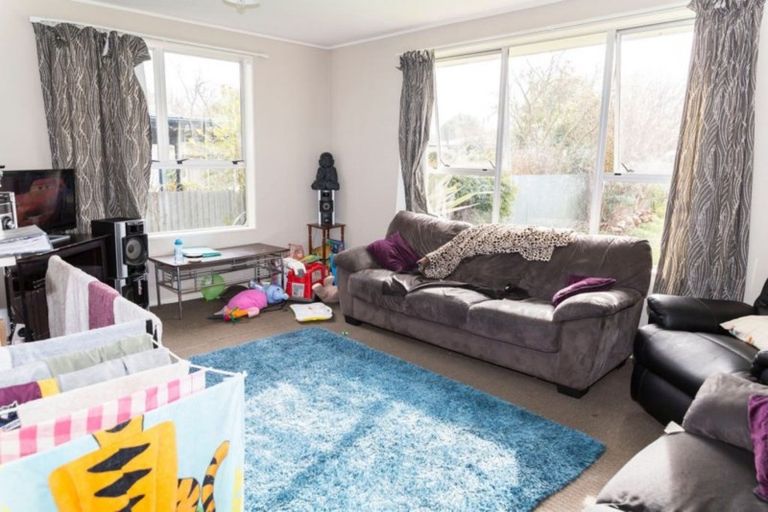 Photo of property in 15 Runciman Place, Dannevirke, 4930