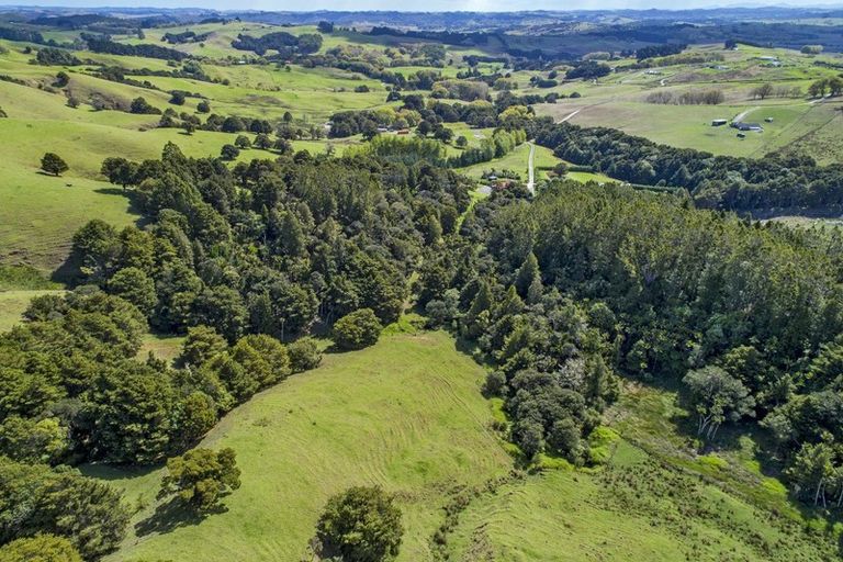 Photo of property in 67 Kaitara Lane, Kaiwaka, 0573