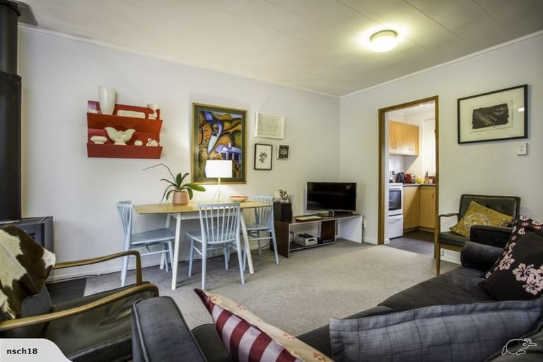 Photo of property in 4/42 Sheridan Drive, New Lynn, Auckland, 0600