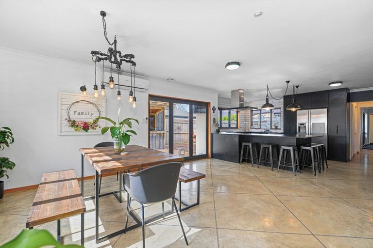 Photo of property in 13 Dixon Road, Fitzroy, Hamilton, 3206