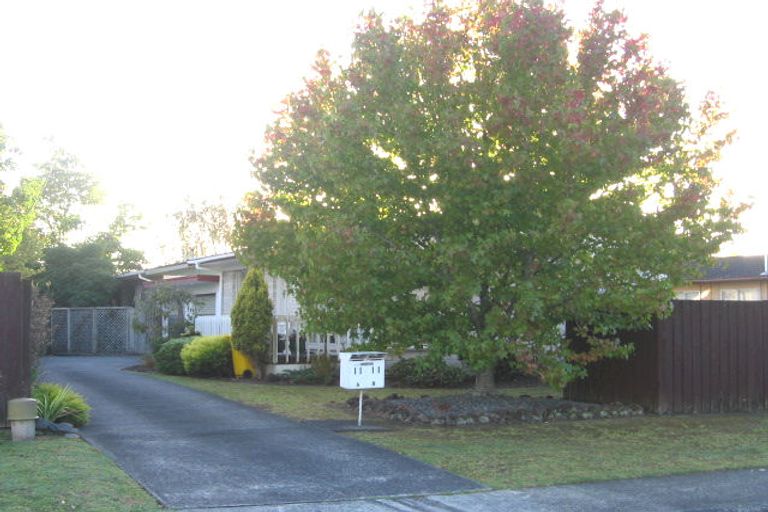 Photo of property in 1/11 Mannering Place, Hillcrest, Auckland, 0627