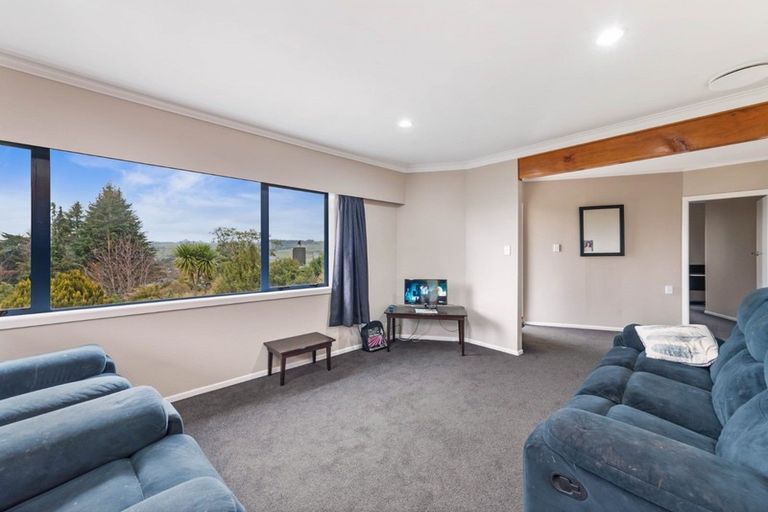 Photo of property in 8 Russell Crescent, Western Heights, Rotorua, 3015