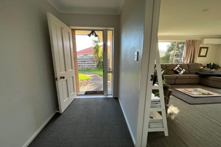 Photo of property in 43 Dalton Drive, Papamoa Beach, Papamoa, 3118