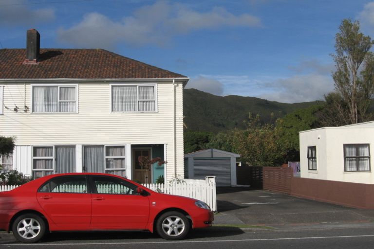 Photo of property in 164 Naenae Road, Naenae, Lower Hutt, 5011