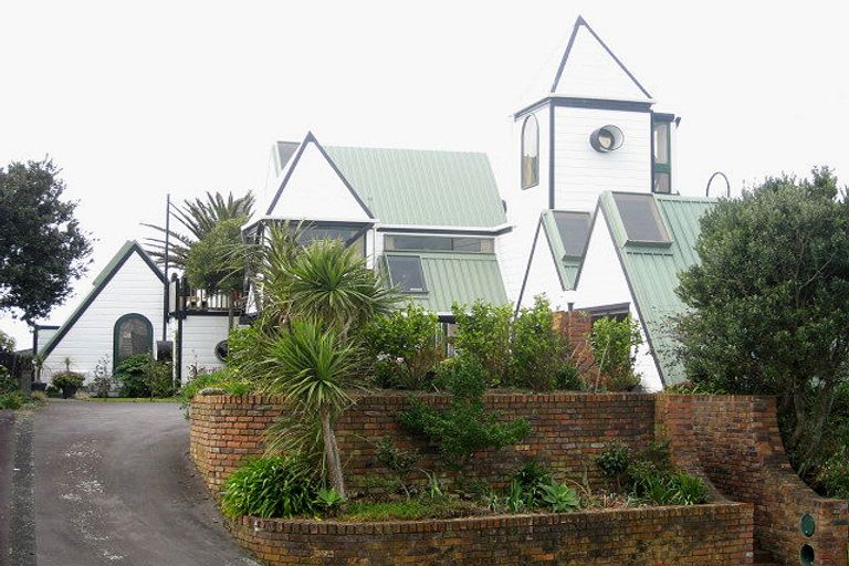 Photo of property in 22 Scott Street, Moturoa, New Plymouth, 4310