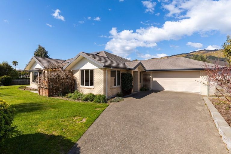 Photo of property in 6 Ladbrook Lane, Richmond, 7020
