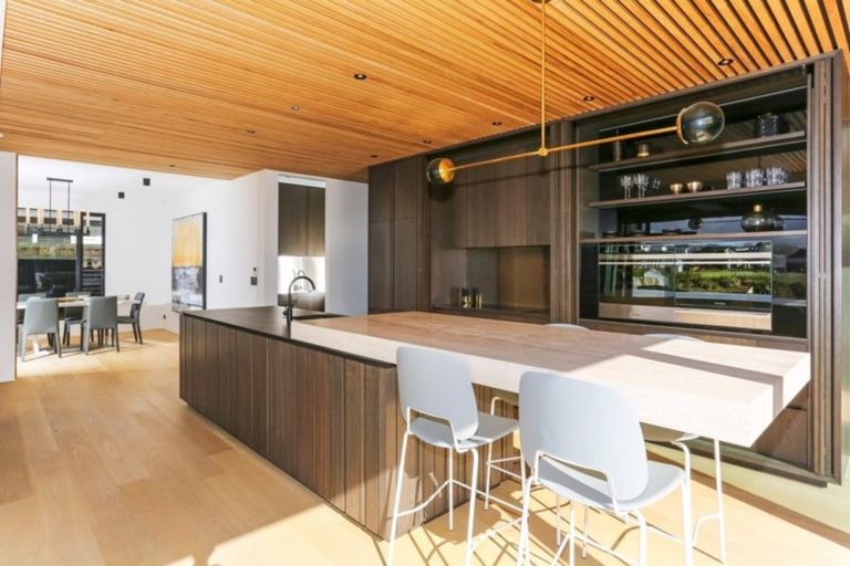 Photo of property in 8 Edgewater Drive, Karaka, Papakura, 2113