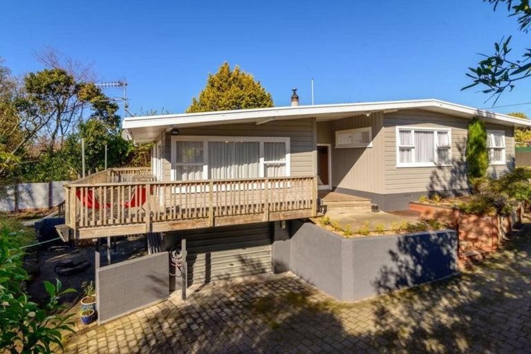 Photo of property in 19 Park Road, Western Heights, Rotorua, 3015