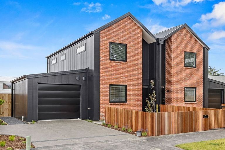 Photo of property in 3/12 Mccombs Street, Somerfield, Christchurch, 8024