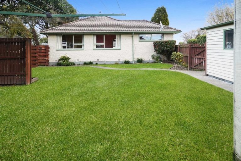 Photo of property in 85 Oakhampton Street, Hornby, Christchurch, 8042