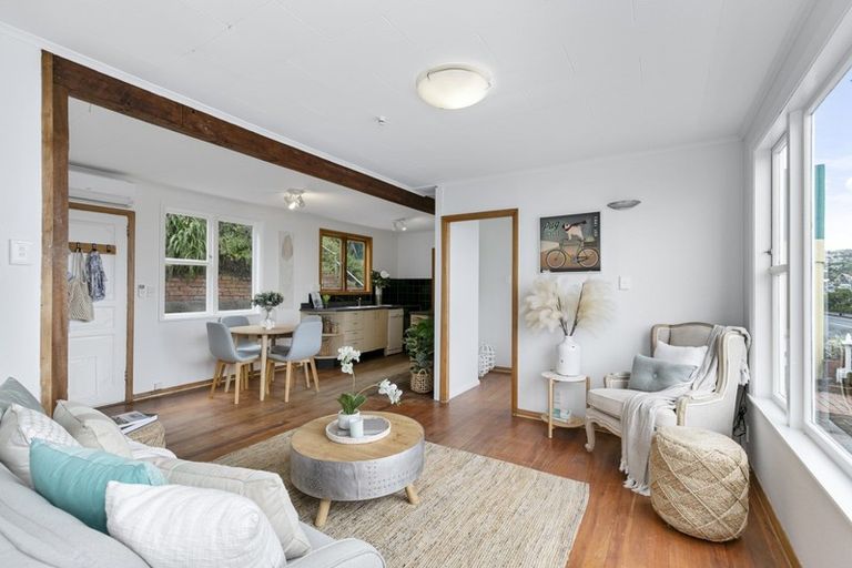 Photo of property in 128 Owhiro Bay Parade, Owhiro Bay, Wellington, 6023