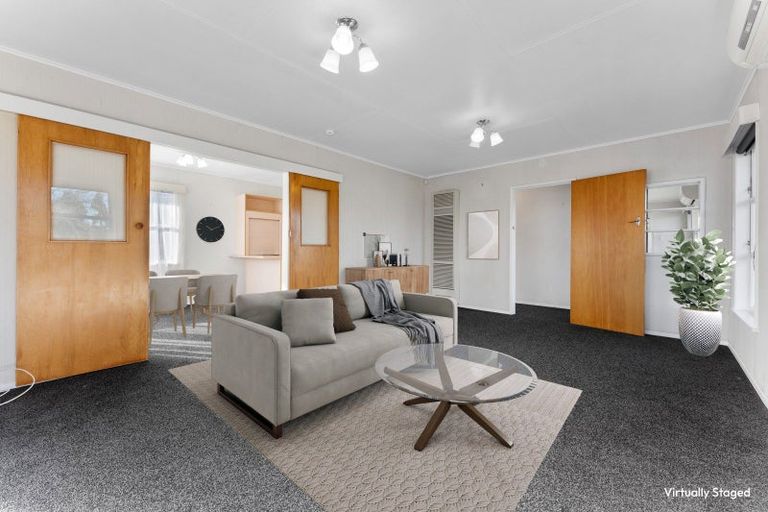 Photo of property in 2 Keith Elliott Street, Feilding, 4702