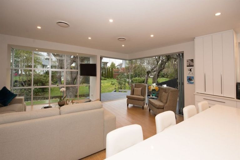 Photo of property in 39b Kotare Street, Fendalton, Christchurch, 8041