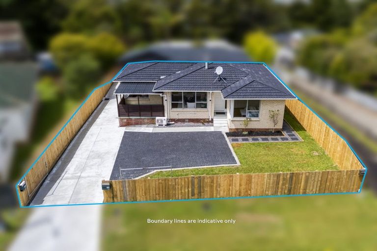 Photo of property in 56 Fitzwater Place, Henderson, Auckland, 0612