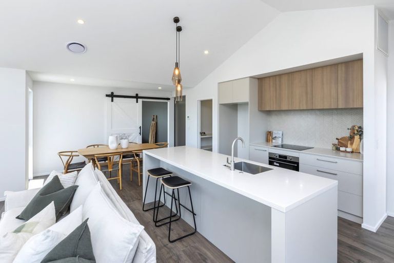 Photo of property in 21 Burkett Street, Marshland, Christchurch, 8051