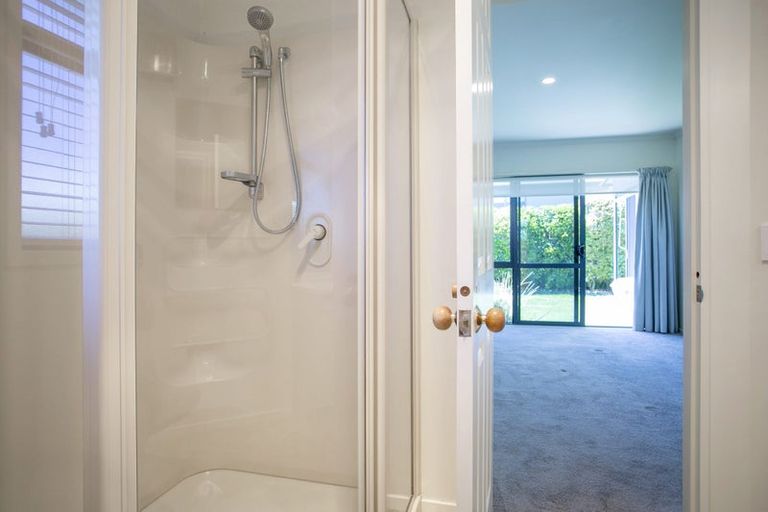 Photo of property in 17 Whetu Place, Nukuhau, Taupo, 3330