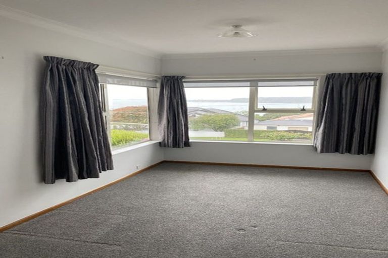 Photo of property in 66 Omokoroa Road, Omokoroa, 3114